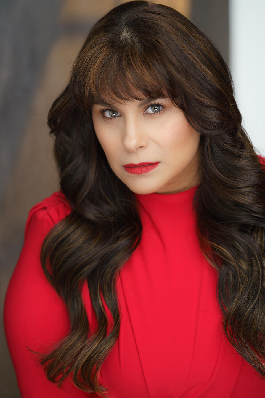 Rebecca Tennison acting headshot