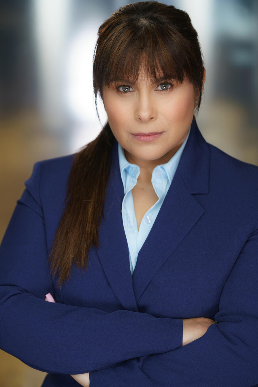 Rebecca Tennison acting headshot